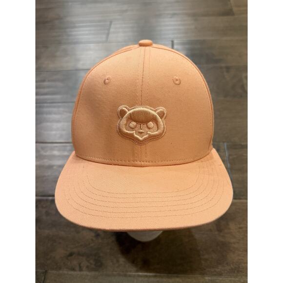 Melonwear Chicago Cubs 1979 Era Logo Budweiser Embroidered Peach Snapback Hat - Picture 2 of 9